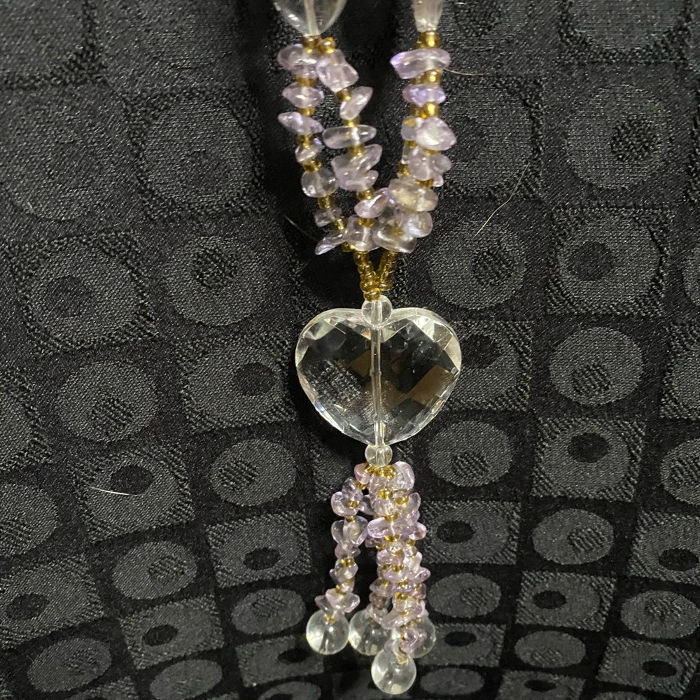 Heart medallion bead necklace